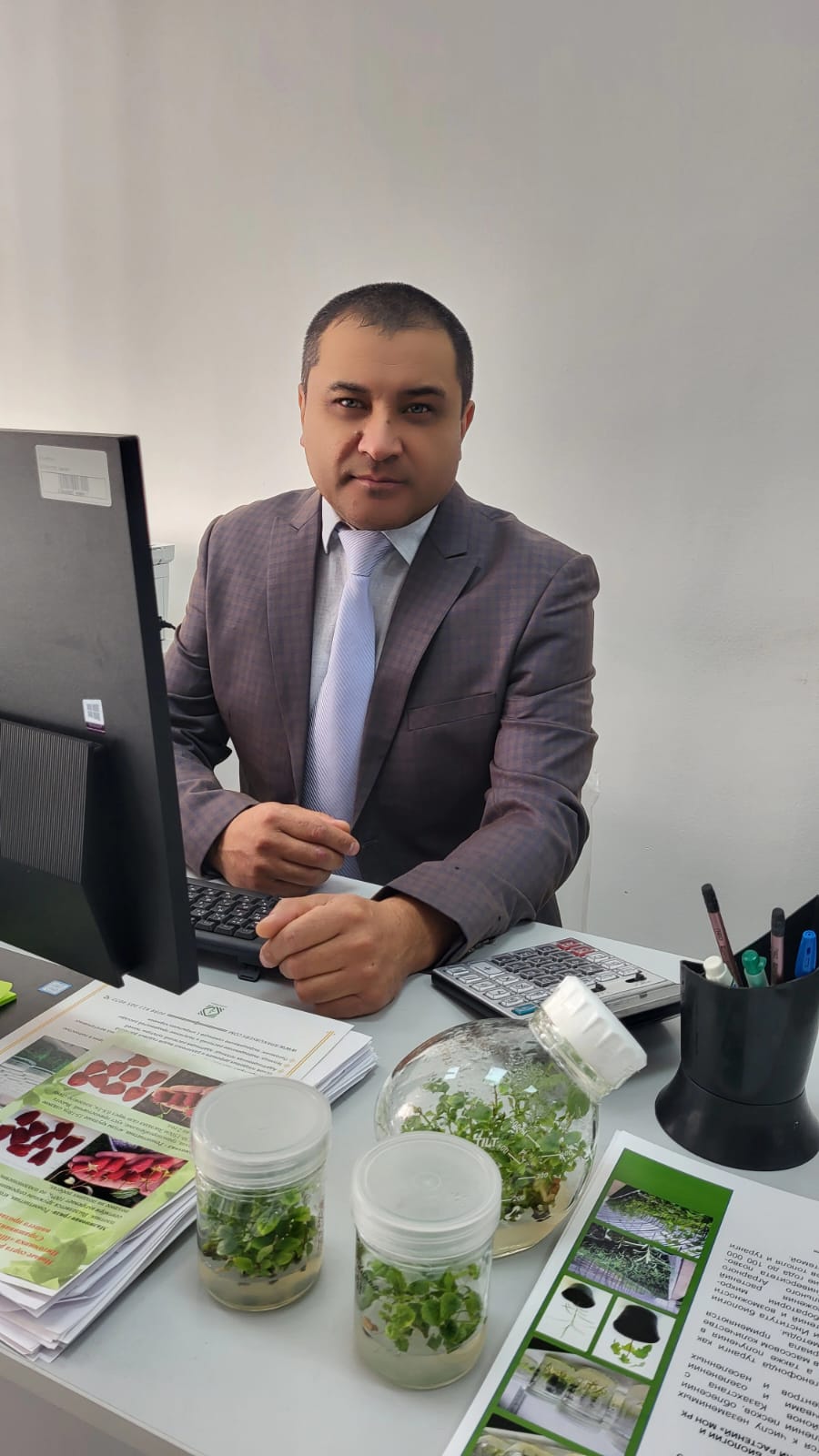 employee image